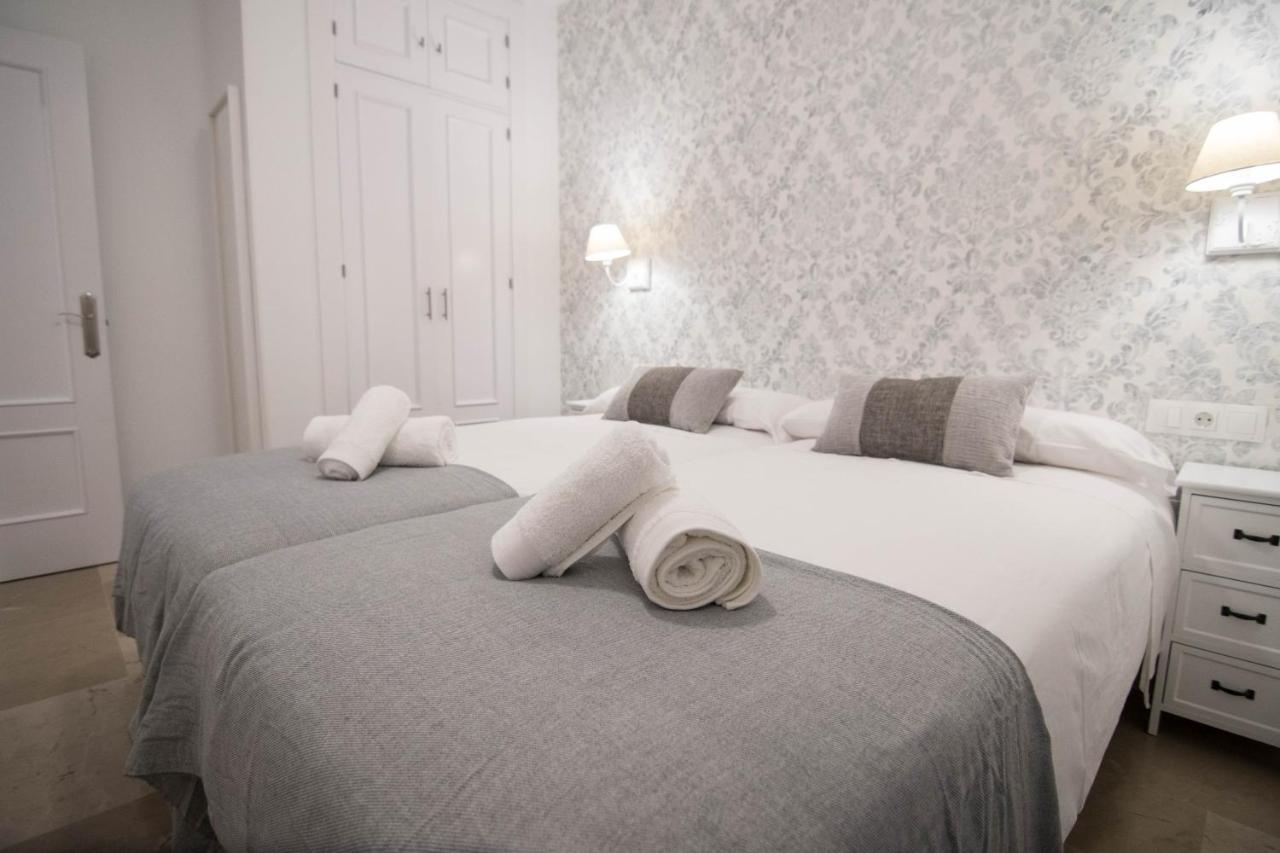 New! Luxury City Center & 2 Balconies Malaga Exterior photo