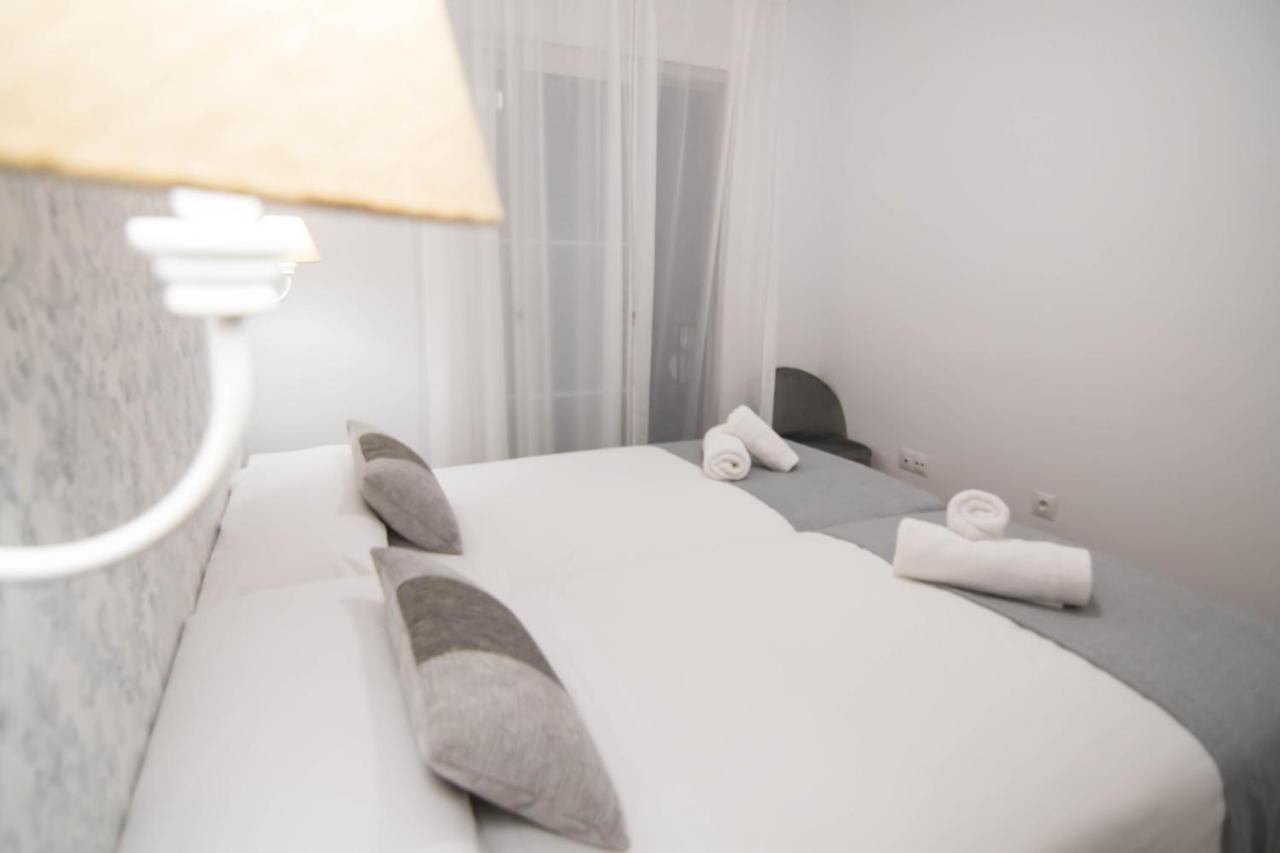 New! Luxury City Center & 2 Balconies Malaga Exterior photo